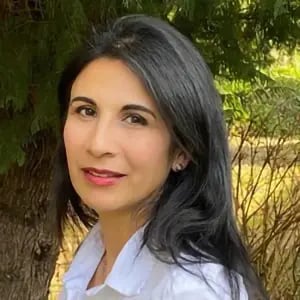 Gloria Martinez, Bilingual Program for Adolescents and Teens (PAT) Outreach Manager